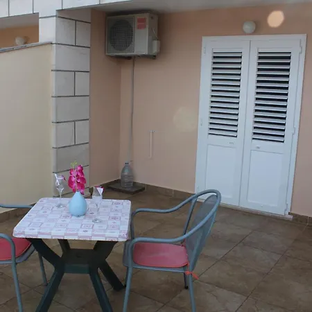 Mikulin Apartments