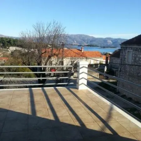 Mikulin Apartments Apartmán Lumbarda